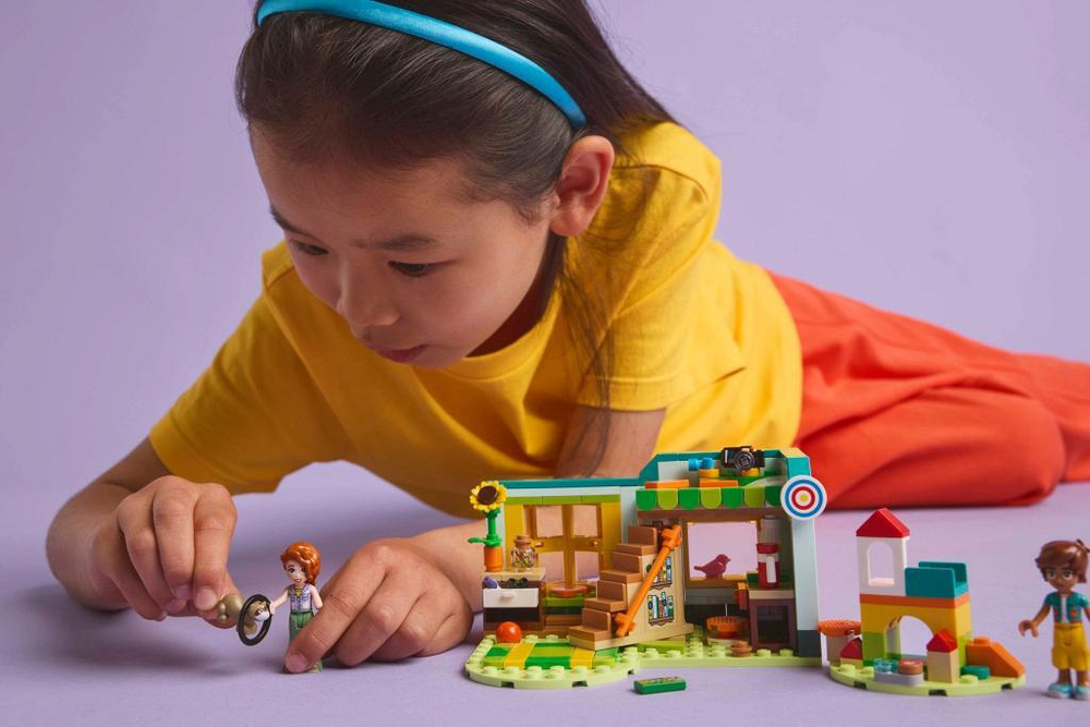 Конструктор LEGO Friends 42646 «Комната Отэм»