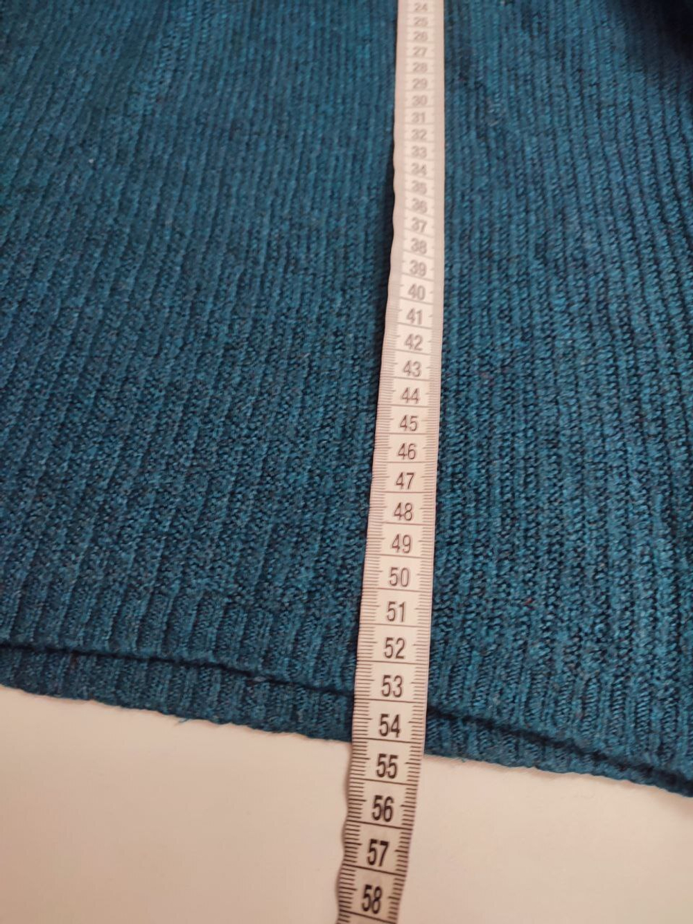 Джемпер Df Young лаконичный 44 размер