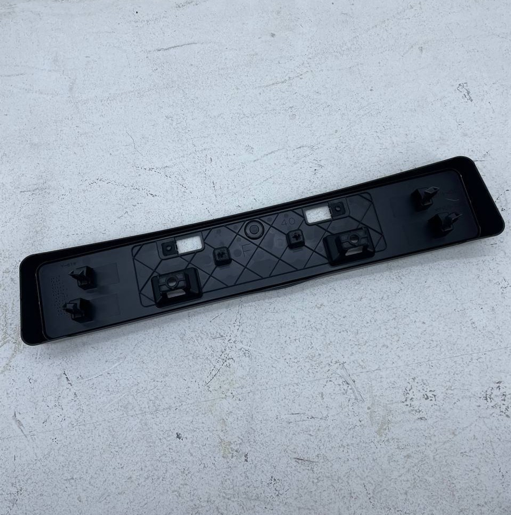 Планка под номер (F Sport) 52114-48380 5211448380