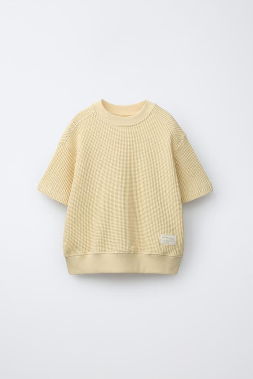 ZARA ФУТБОЛКА ИЗ ВАФЕЛЬНОЙ ТКАНИ, ЦВЕТ СЛИВОЧНОГО МАСЛА