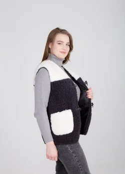 Женский жилет из овчины