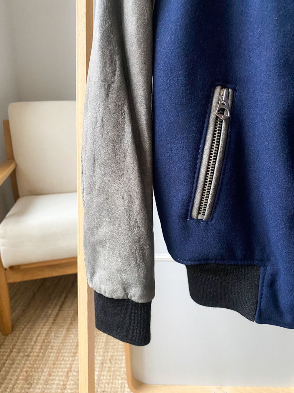 Новая куртка-бомбер IMB, 110