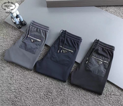 Спортивные штаны Prada