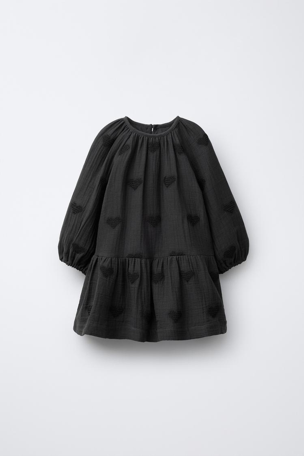 ZARA ПЛАТЬЕ С ВЫШИВКОЙ «СЕРДЕЧКИ», МЯГКИЙ СЕРЫЙ