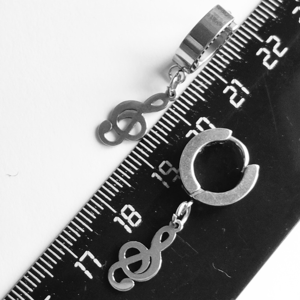 Серьги кольца "Скрипичный ключ" (16х7мм) для пирсинга ушей. Медицинская сталь. Цена за пару