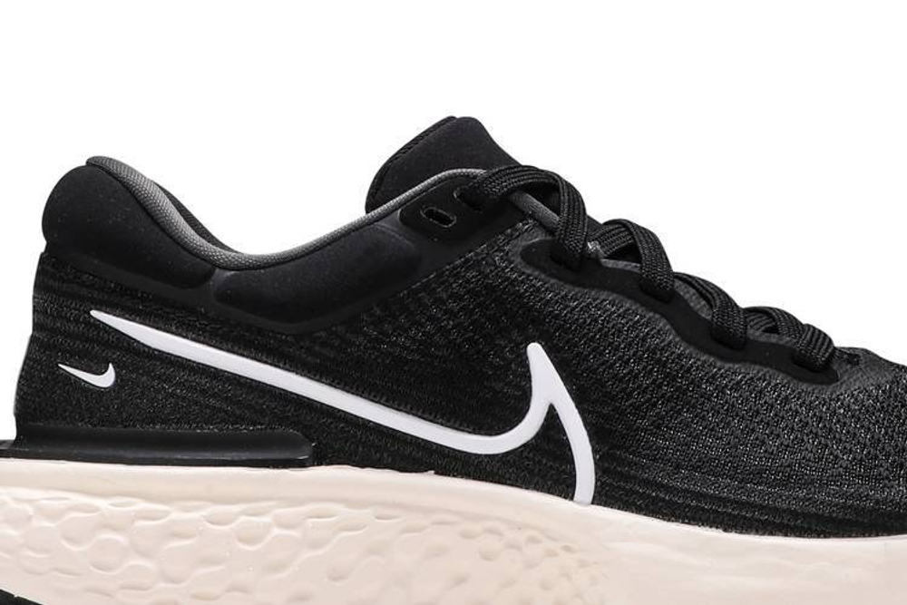 Кроссовки Nike Invincible Run 1 Flyknit (Женская размерная сетка)