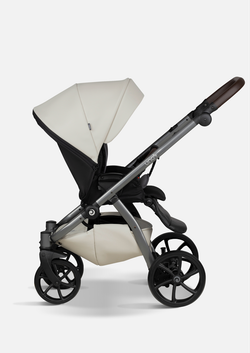 Tutis Коляска 2 в 1 UNO 5+ Leather Black Sesame