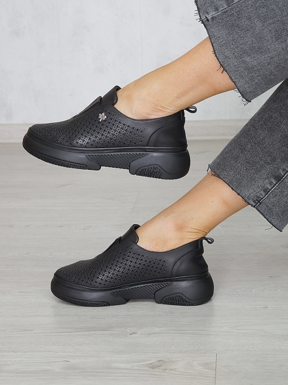 Кроссовки женские летние SS CLUB 1924-2063-2-046