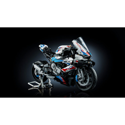 LEGO Technic - Мотор BMW M 1000 RR 42130