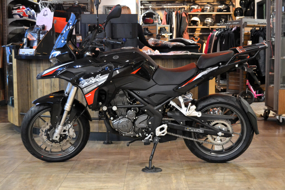 Benelli TRK 251