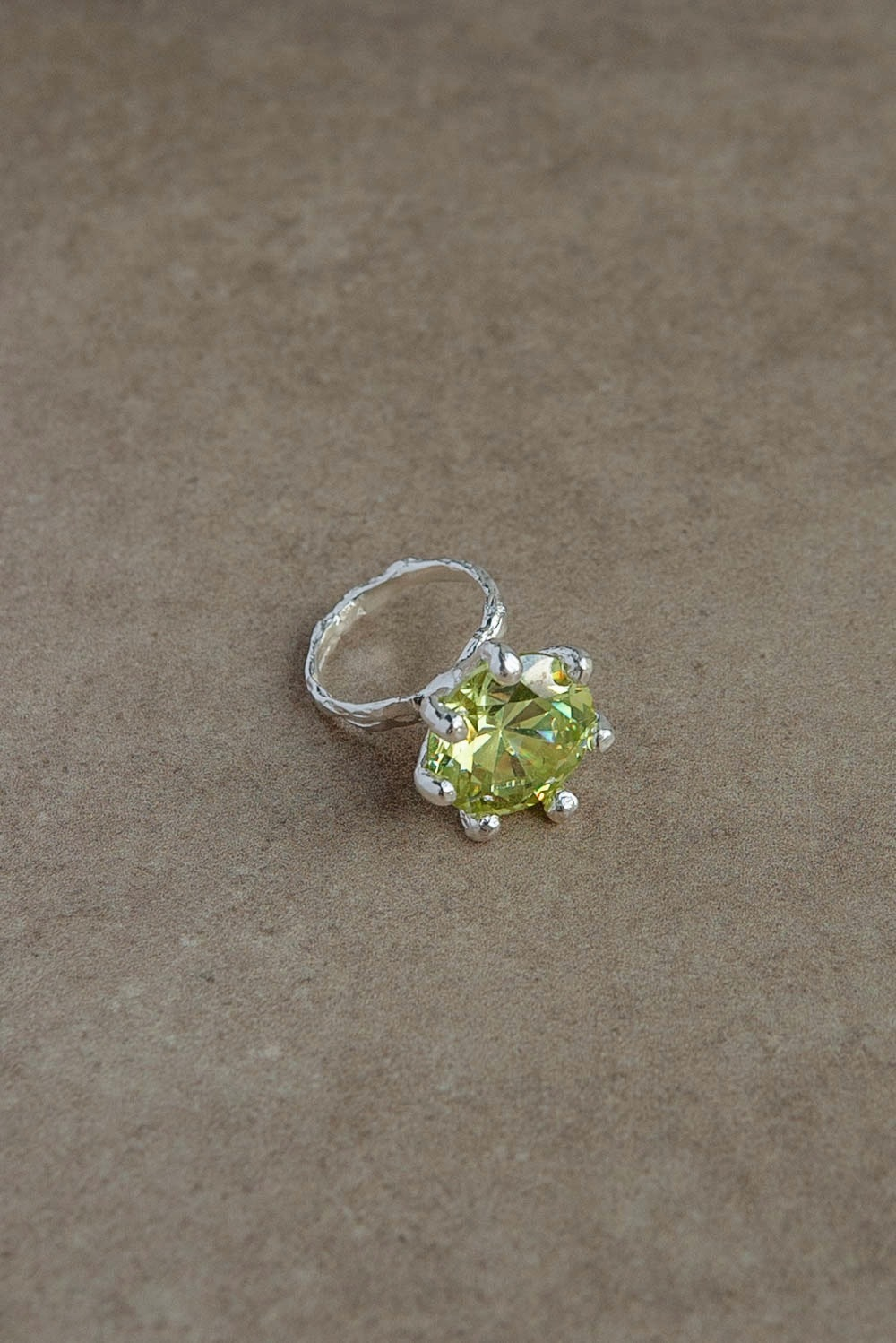 Кольцо GREEN LA PRINCESSE