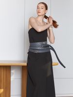 БАЗОВЫЙ РЕМЕНЬ С ОВАЛЬНОЙ ПРЯЖКОЙ GRAPHITE