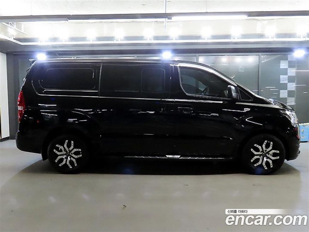 Hyundai The New Grand Starex Van 5인승 (05.2020)