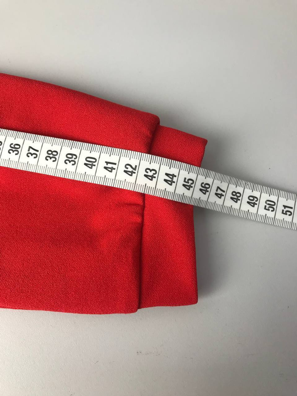 Блузка яркого цвета на 11 лет