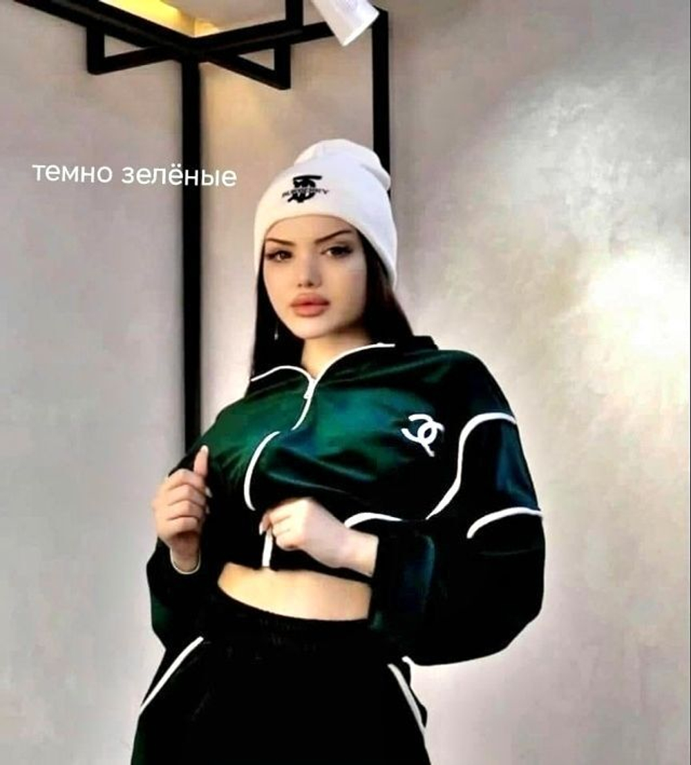 Костюм двойка, велюр, цвет зелёный