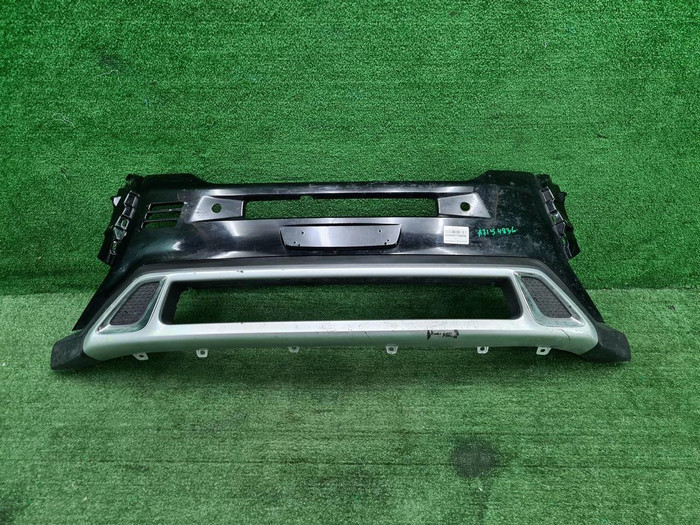 Накладка бампера Mitsubishi Outlander 3 (18-нв)