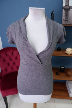 Футболка Gloria Jeans трикотажная 44 размер