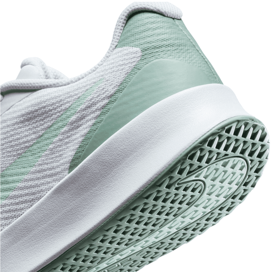 Кроссовки женские Nike Vapor Lite 3 HC