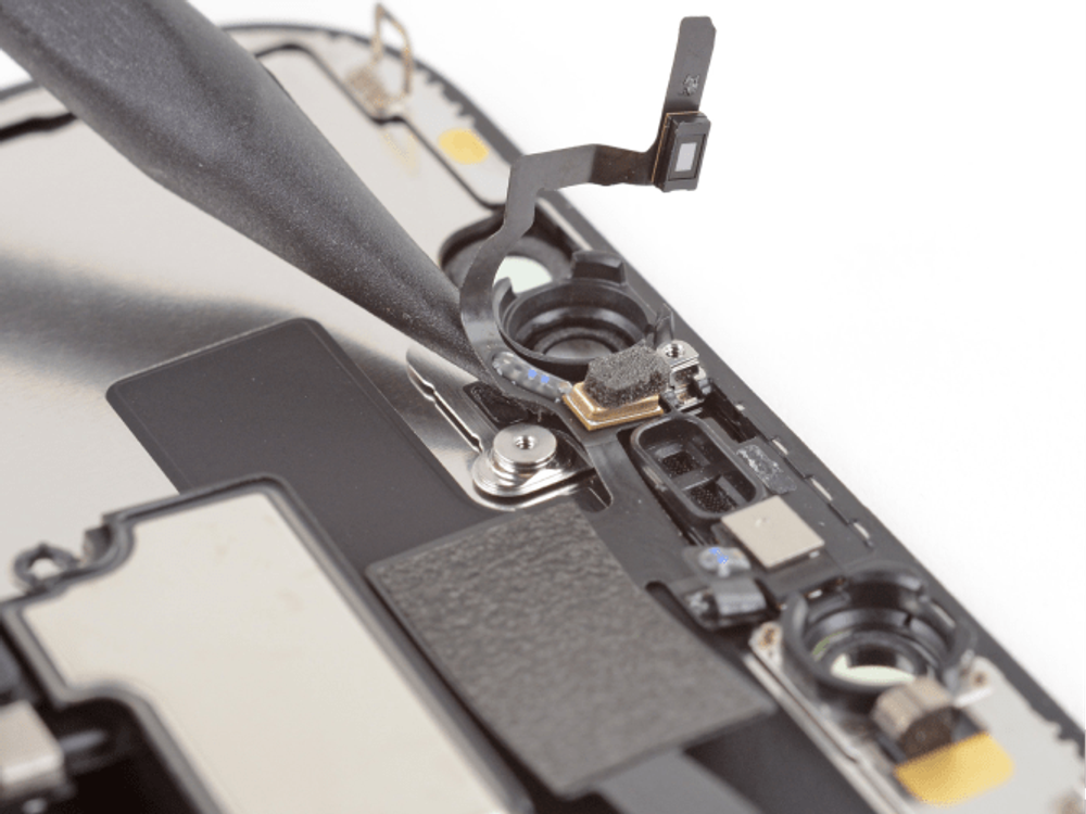 Замена микрофона (фронтальный) на iPhone Xs