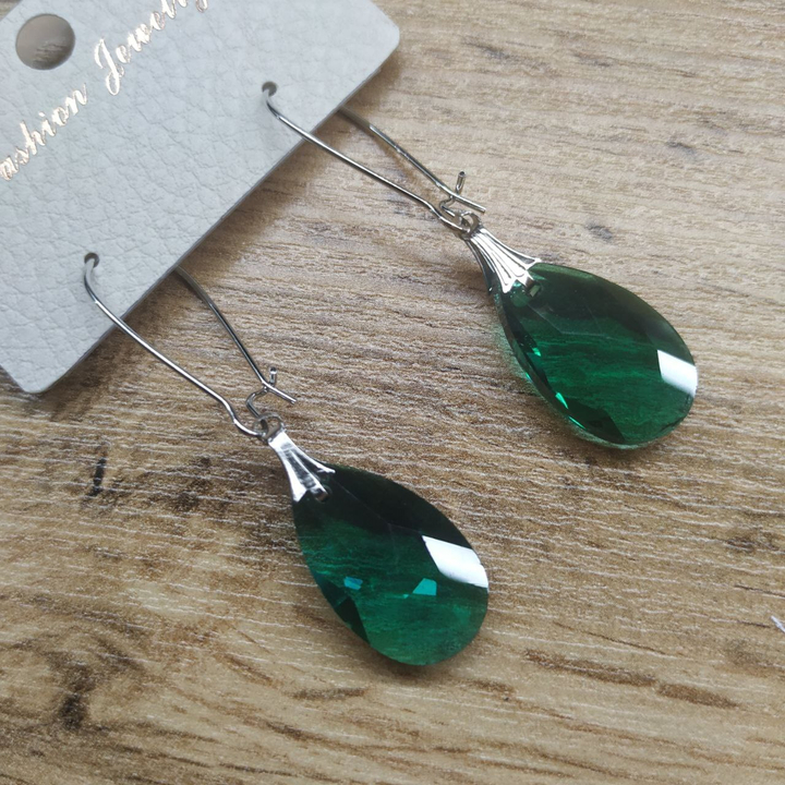 Серьги на франц.заст. Кристалл цвет изумрудный форма капля металл серебристый