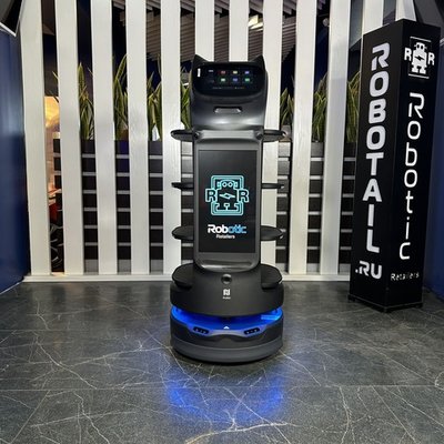 Робот официант PUDU «BellaBot Pro» выставочный экземпляр