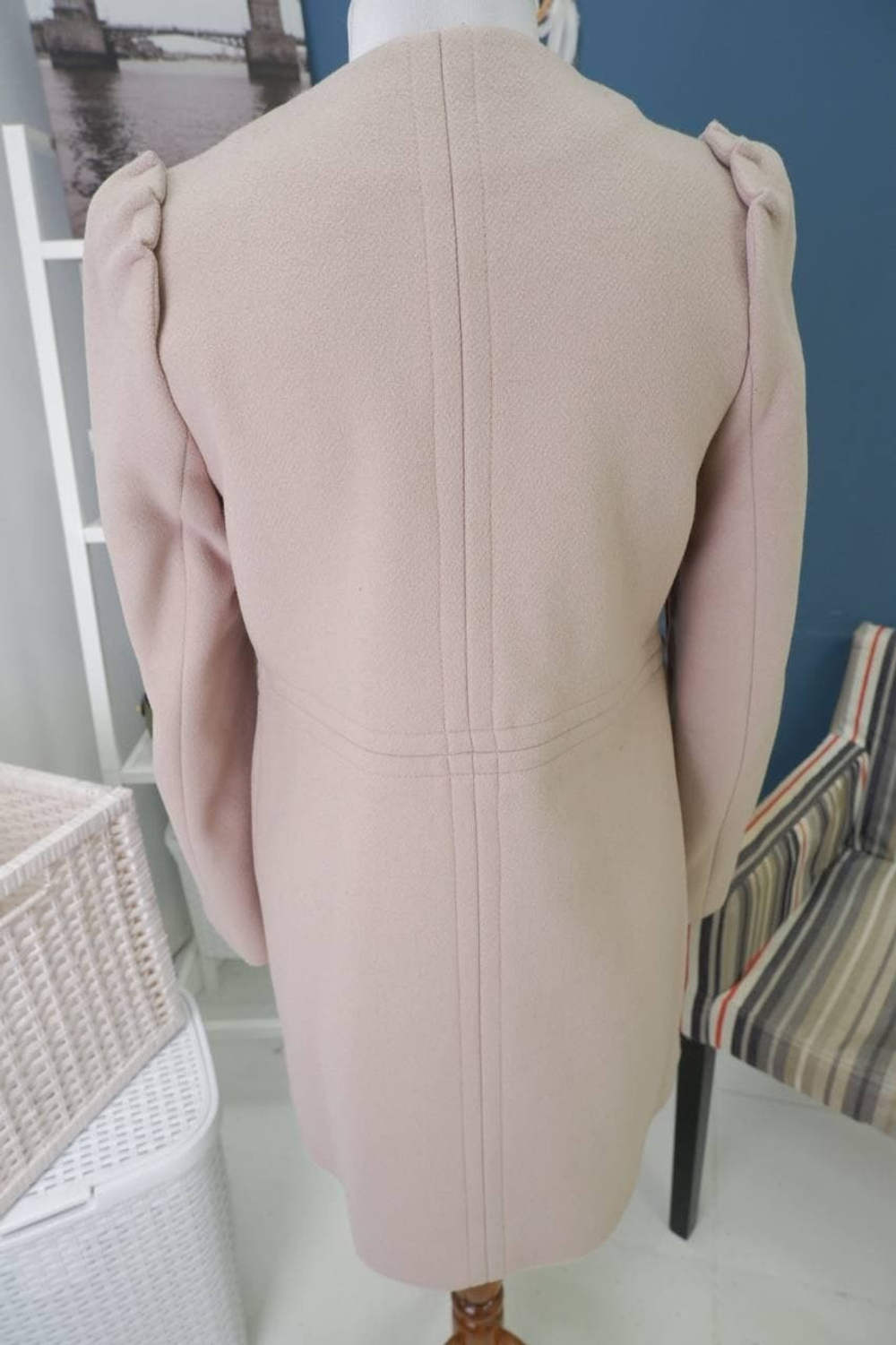 Пальто весеннее 42 размер