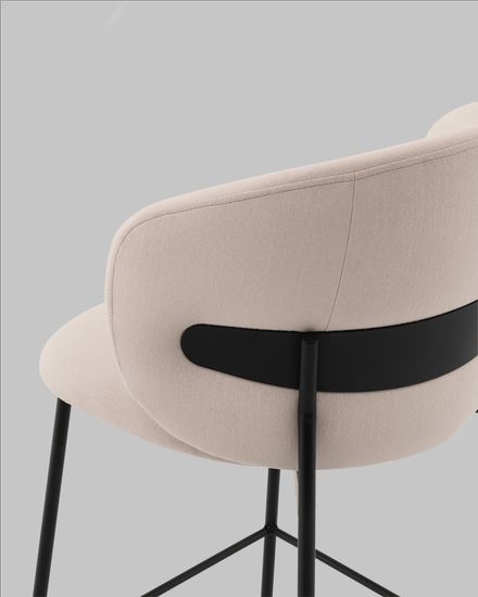 Стул полубарный Блейз велюр молочный