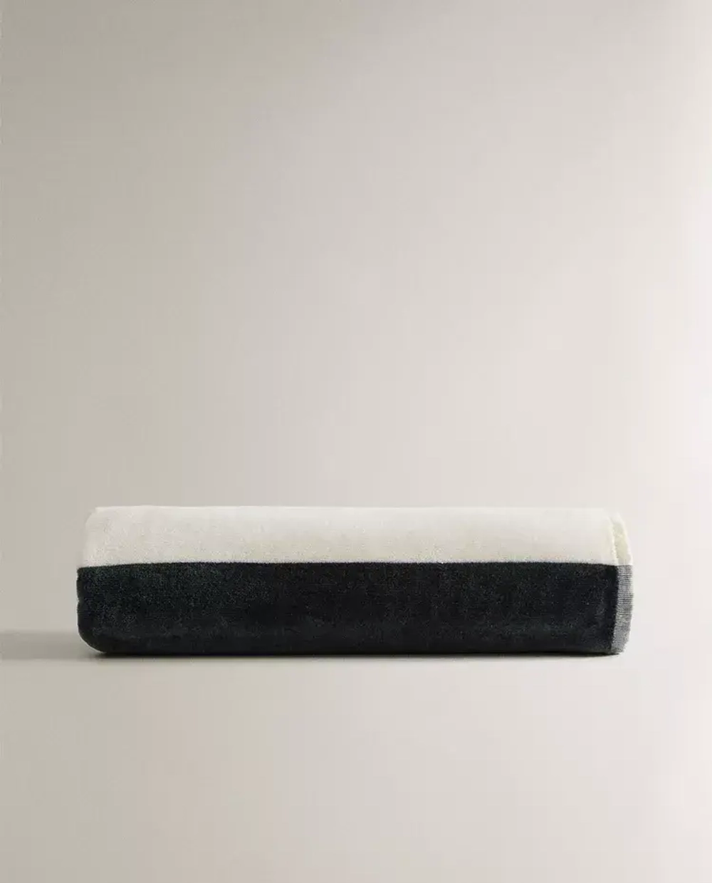 ZARA HOME ПЛЯЖНОЕ ПОЛОТЕНЦЕ В ШИРОКУЮ ПОЛОСКУ, ЭКРЮ/ЗЕЛЕНЫЙ