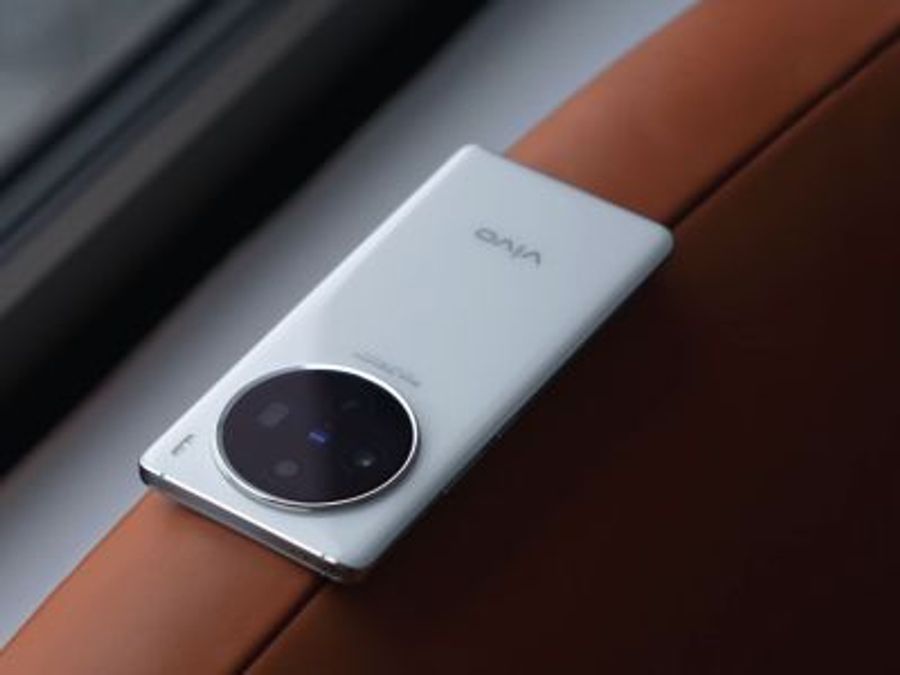 Инсайдер показал, как будет выглядеть камерофон vivo X200