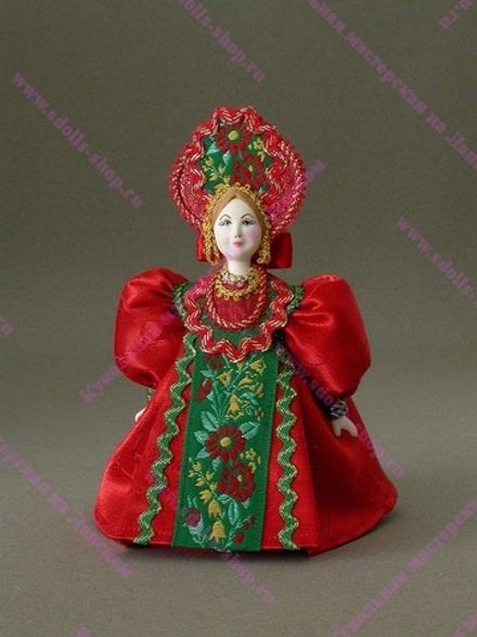 Сувенирная кукла