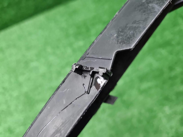 Накладка переднего бампера правая Lexus RX 4 19-22