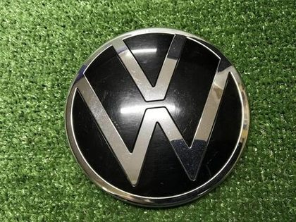 Эмблема решетки радиатора VW Polo 6 (2020-2022)