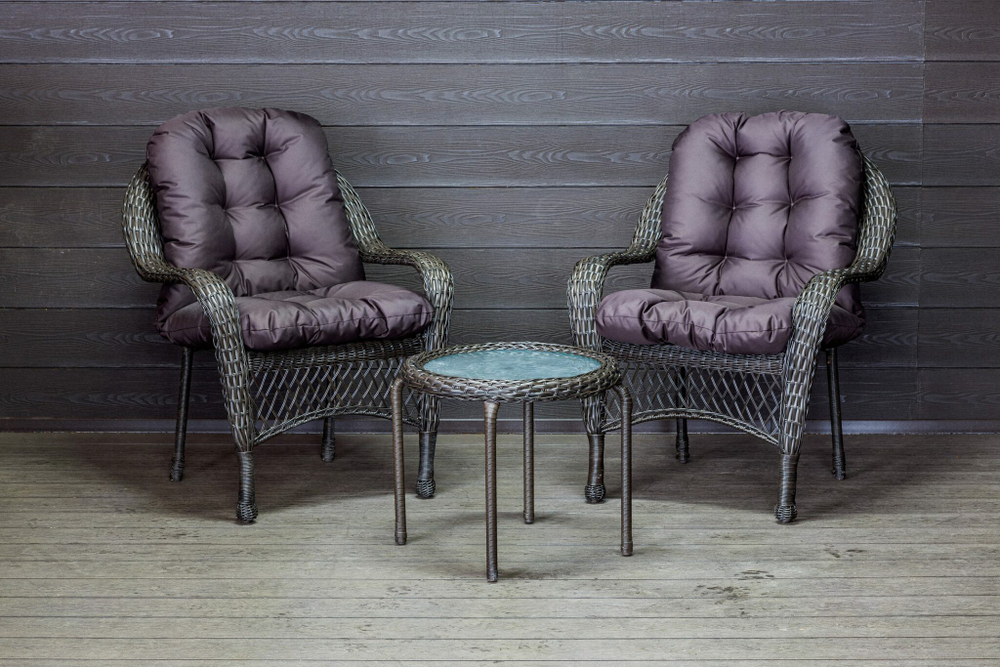 Садовый комплект из искусственного ротанга Мэдисон НЬЮ (Medison NEW) Balcony set с круглым столиком с подушками на сиденье и спинку