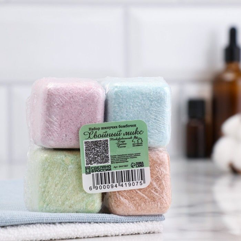 Набор из 4 бомбочек для ванны Хвойный микс с ароматом можжевельника, кедра, пихты и сосны