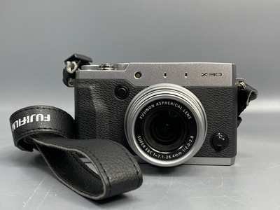 Fujifilm X30