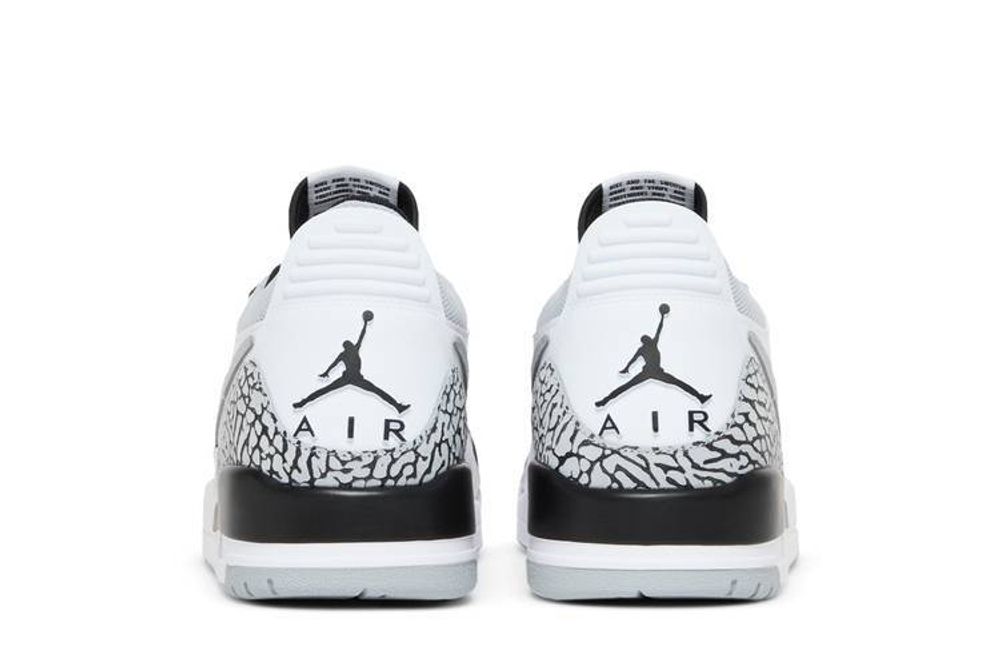Кроссовки Jordan Legacy 312 Low "Light Smoke Grey"