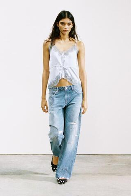 ZARA ДЖИНСЫ TRF BOYFRIEND С СЕРДЦАМИ И СРЕДНЕЙ ПОСАДКОЙ, СИНИЙ