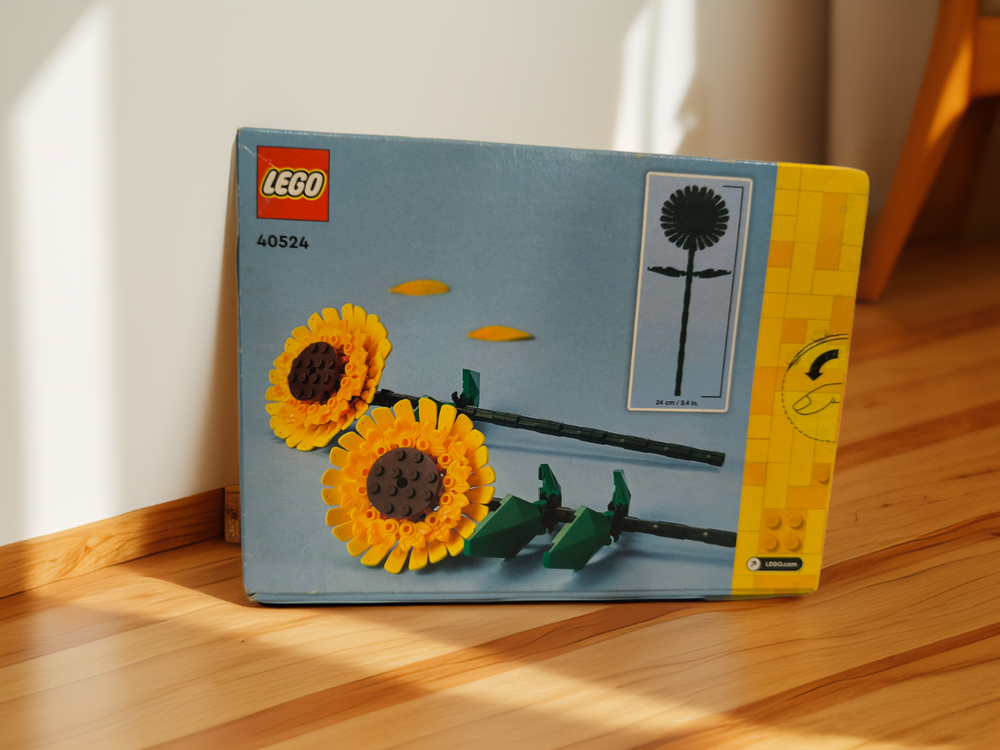 LEGO 40524 Подсолнухи — сувенирный цветочный набор LEGO Botanical