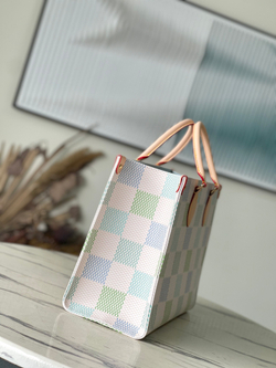 Louis Vuitton Onthego MM