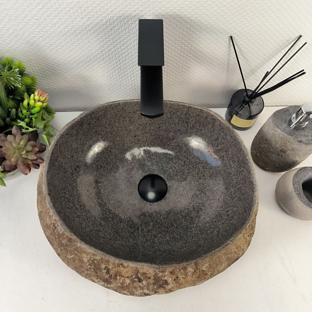 Раковина из речного камня RS-65416 42*38*15 0861