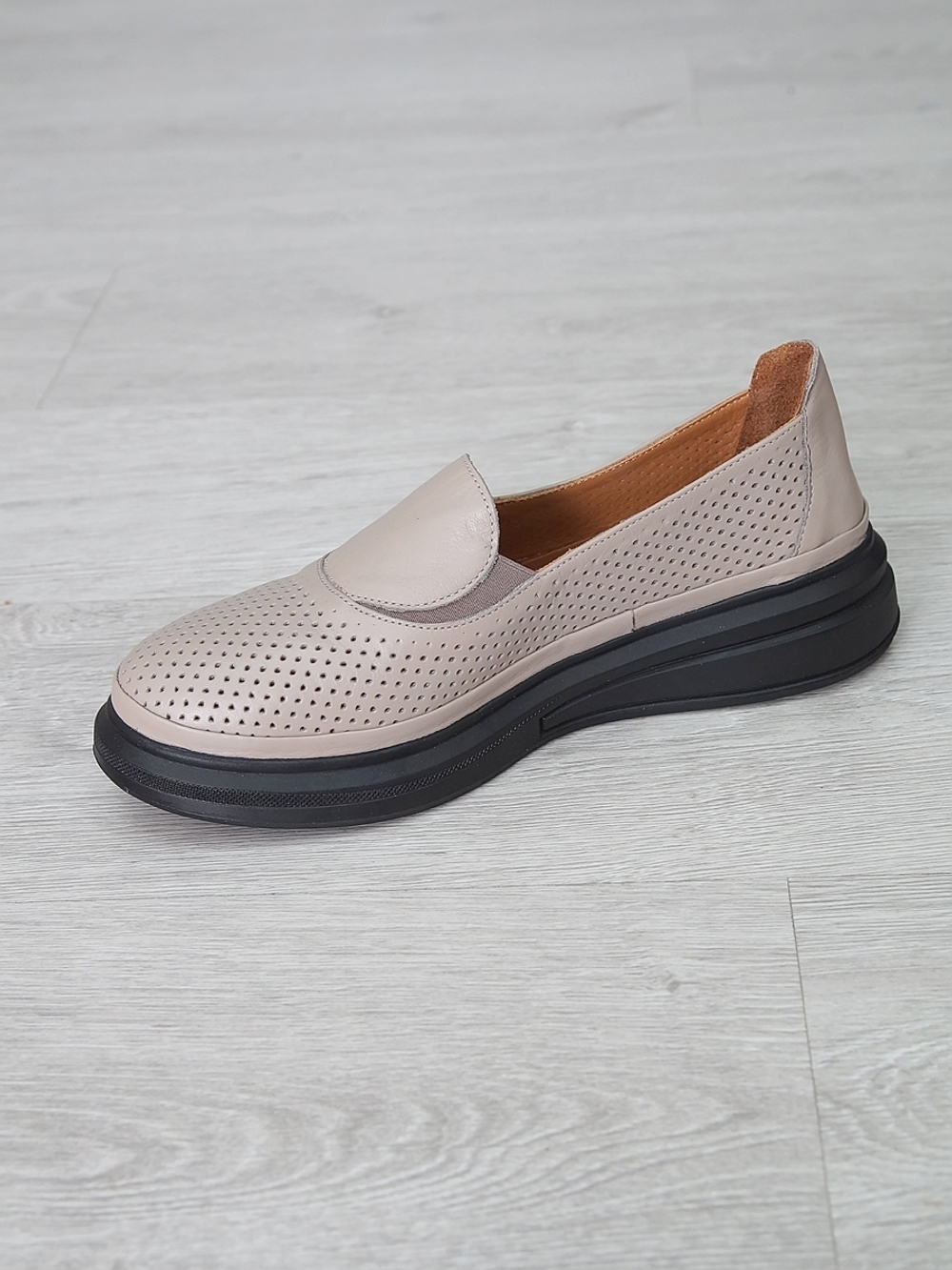 Туфли женские летние LIANREZA 0665\0645\85-10