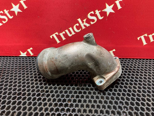 Патрубок системы охлаждения