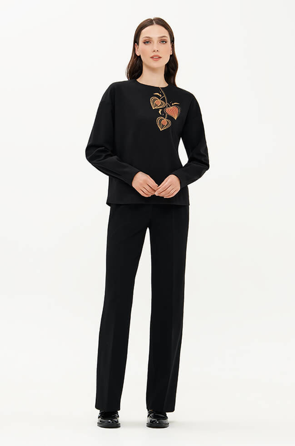 23435 Свитшот женский (черный)