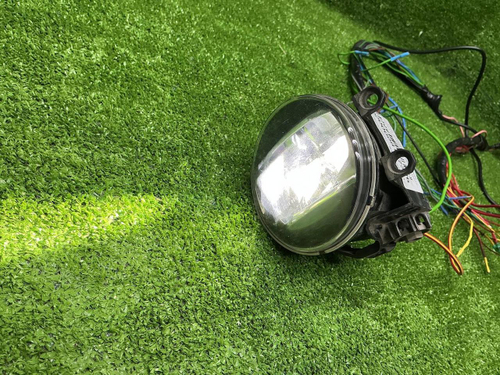 ПТФ правая Toyota LC Prado 150 (2017-н.в.) LED