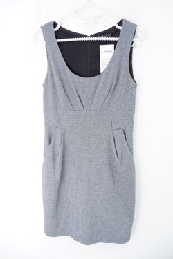 Платье Kira Plastinina модное 44 размер