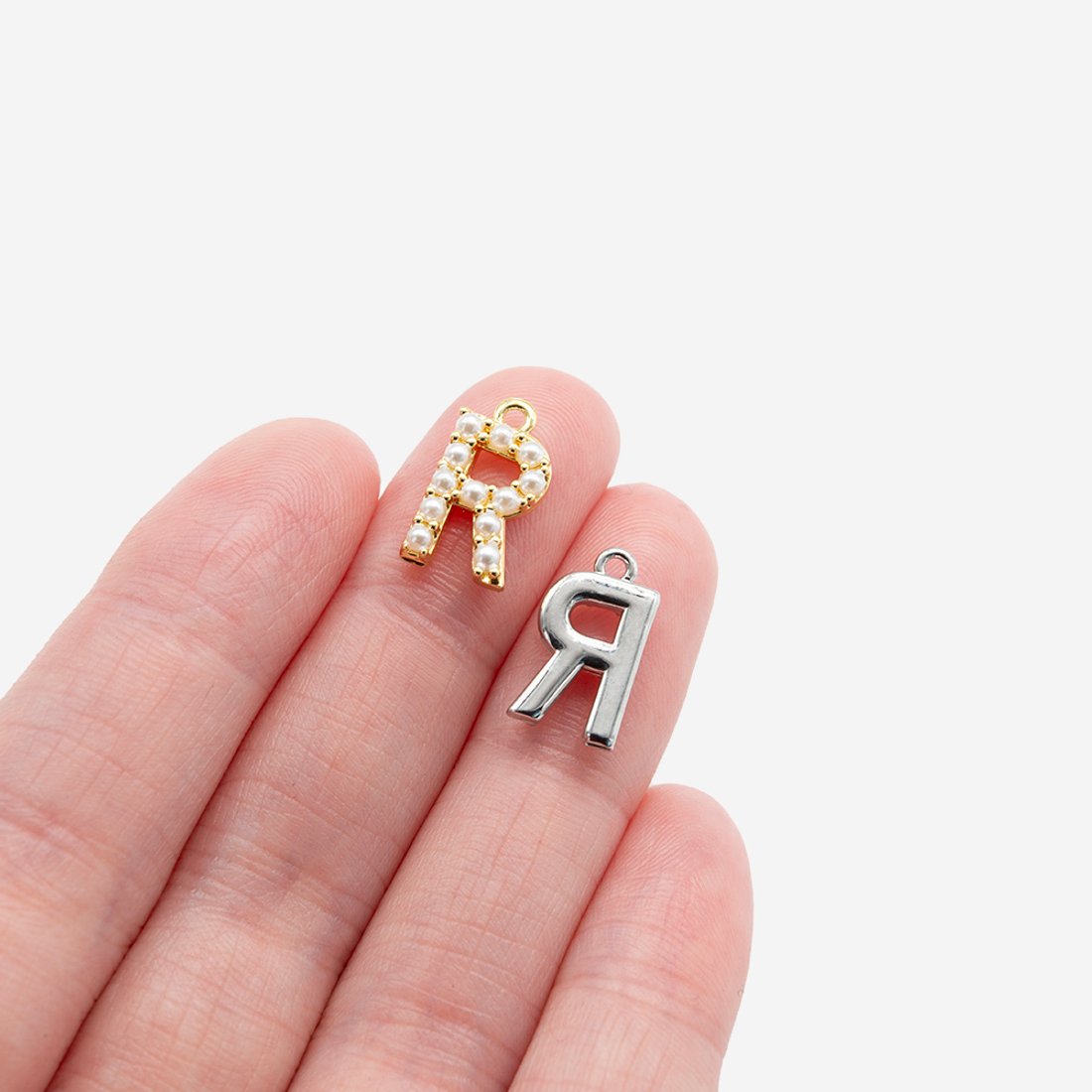 Подвеска с жемчугом в форме буквы "R", 14*7,7мм