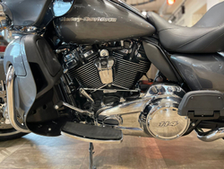 Ultra Limited 114 Harley-Davidson (FLHTK) Gauntlet Gray Metallic (2021)