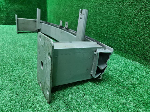 Усилитель передний Hongqi HS5 (2019-н.в.)