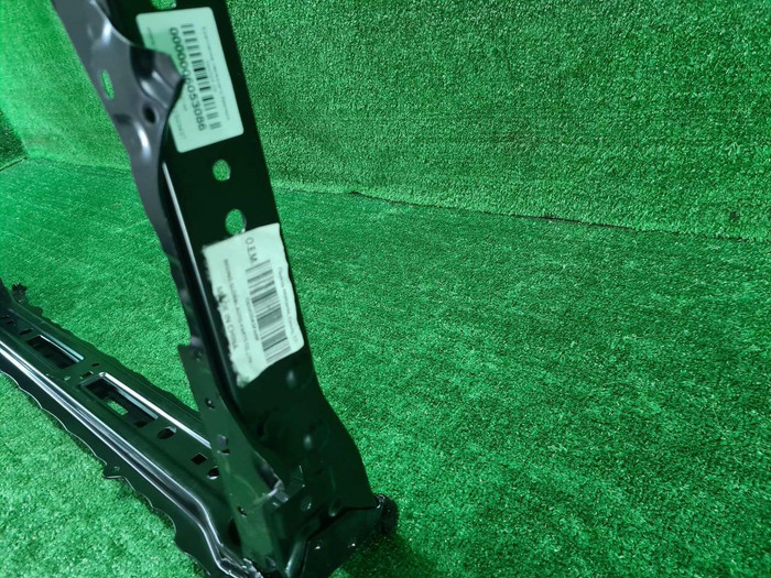 Телевизор Toyota Camry xv70 (2017-н.в.) O.E.M.