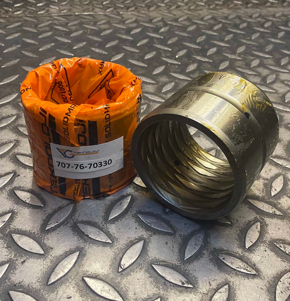 Втулка 707-76-70330